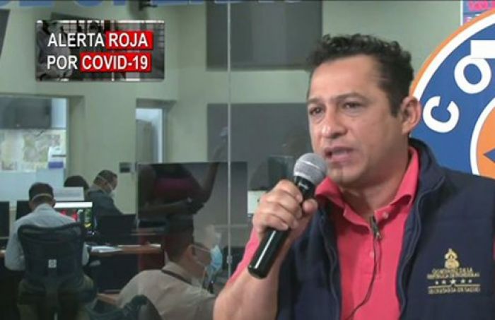 Homer Mejía: «Es una buena estrategia salir casa por casa a buscar a pacientes COVID-19»