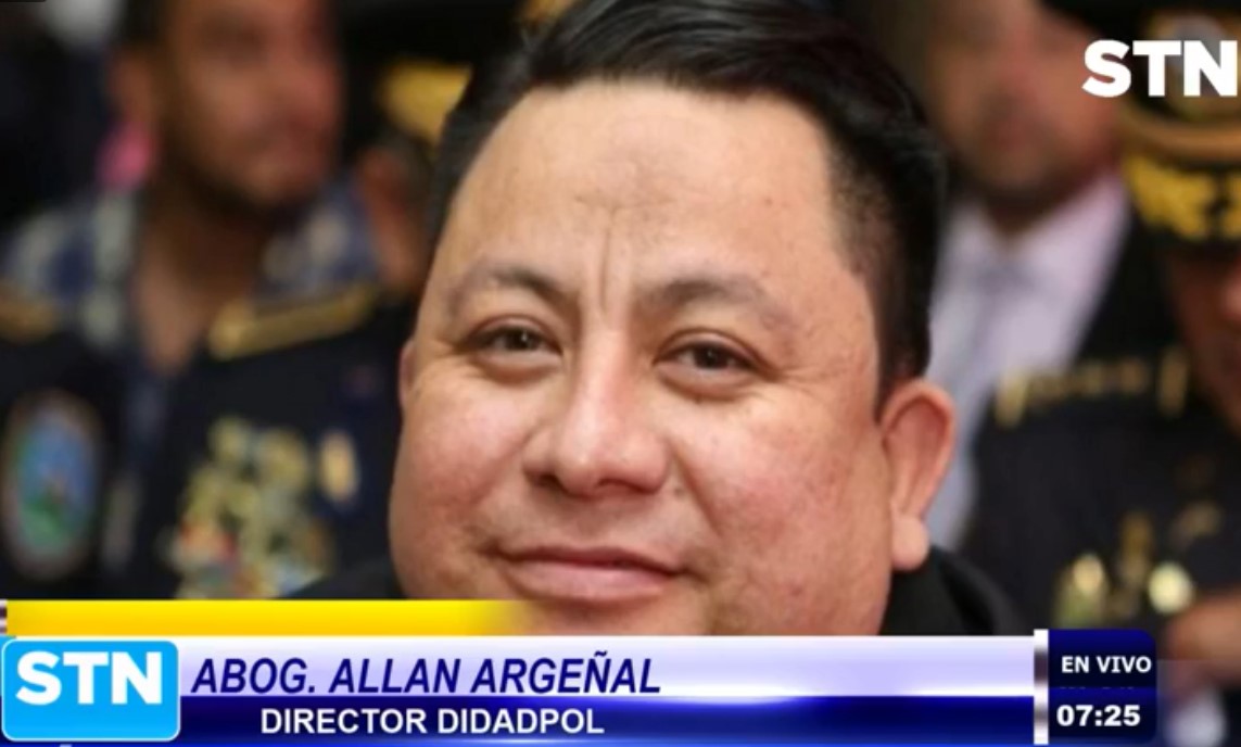 “A partir de las 12 de la noche de hoy entraría en vigencia el nuevo Código Penal” “A partir de las 12 de la noche de hoy entraría en vigencia el nuevo Código Penal”