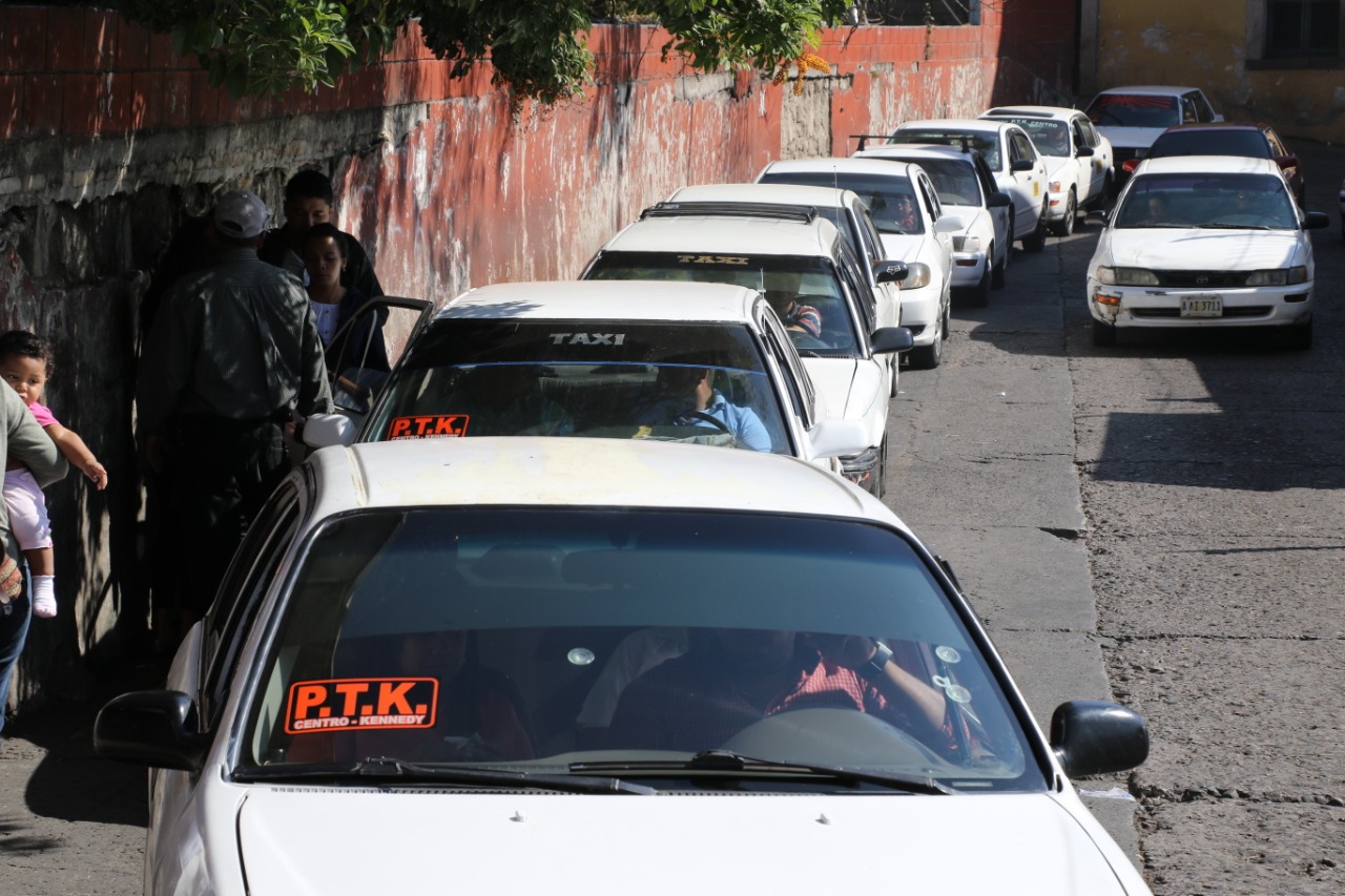 El IHTT descarta un aumento a la tarifa del pasaje del transporte público El IHTT descarta un aumento a la tarifa del pasaje del transporte público