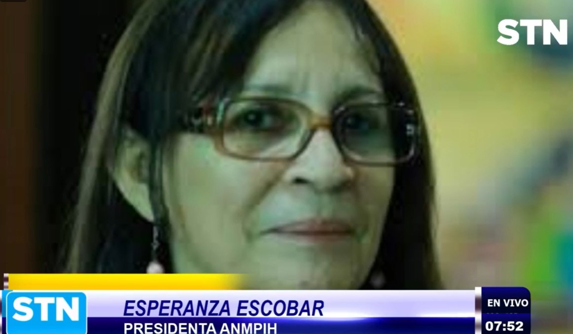 Mipymes denuncian que bancos exigen ponerse al día con cuotas de prestamos atrasadas Mipymes denuncian que bancos exigen ponerse al día con cuotas de prestamos atrasadas