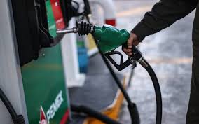 Desde el lunes: Sube precio de combustibles