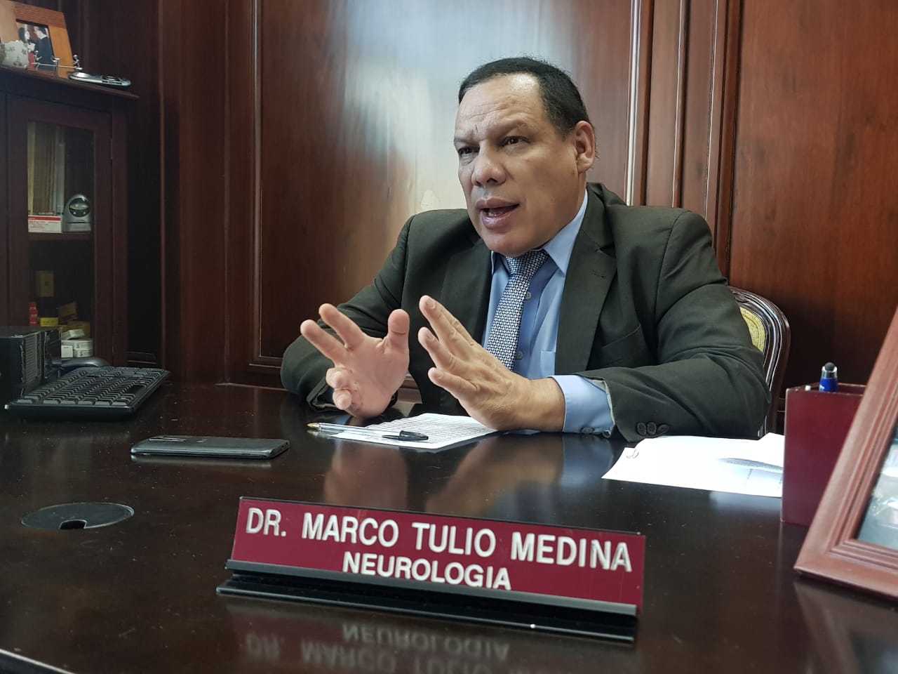 Científico hondureño: Tenemos que luchar juntos para evitar que “se nos vaya de las manos” la pandemia