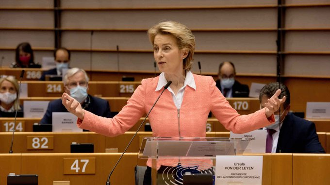 Bruselas adelantará más de 2.000 millones a las farmacéuticas para tener la vacuna del Covid Bruselas adelantará más de 2.000 millones a las farmacéuticas para tener la vacuna del Covid