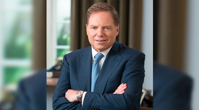 Reemplazan a Juez Geoffrey Berman, pero el se niega a abandonar el cargo como Fiscal de Nueva York Reemplazan a Juez Geoffrey Berman, pero el se niega a abandonar el cargo como Fiscal de Nueva York