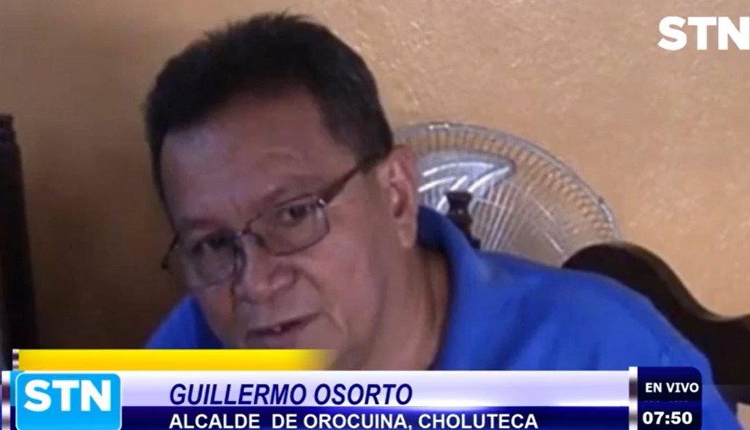 Alcalde: «Orocuina se queda en la fase cero, por la indisciplina de los pobladores» Alcalde: «Orocuina se queda en la fase cero, por la indisciplina de los pobladores»