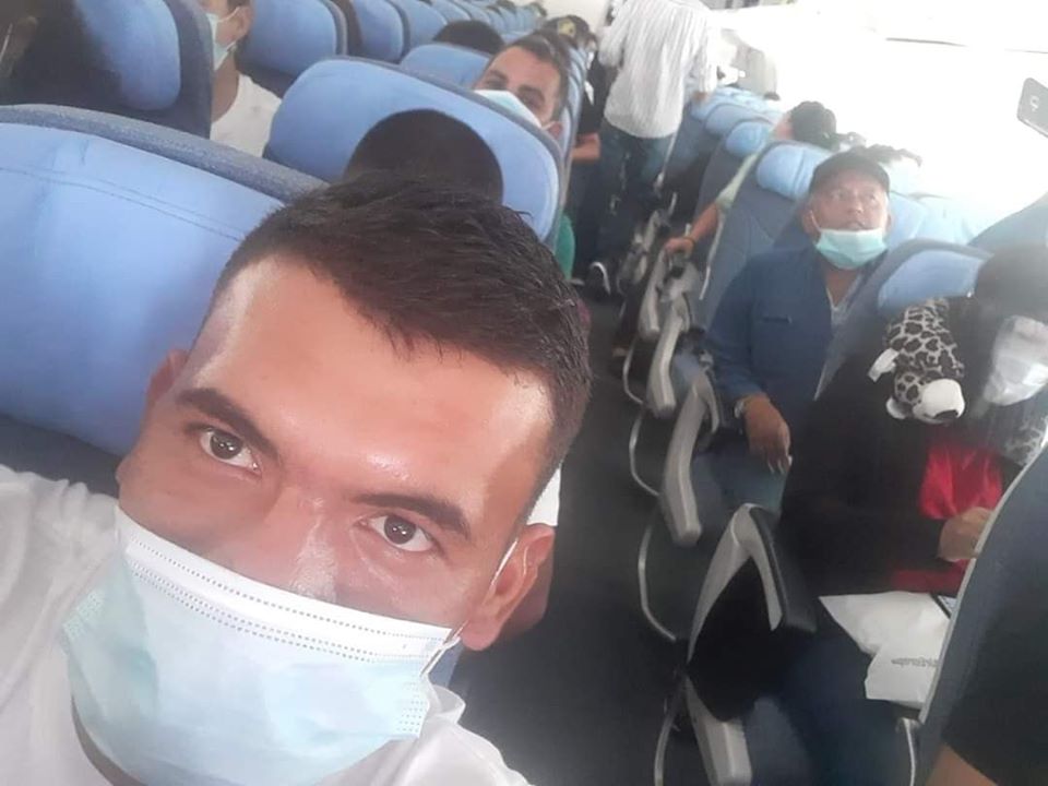 Hondureños regresan de España en vuelo humanitario y arriban a SPS Hondureños regresan de España en vuelo humanitario y arriban a SPS