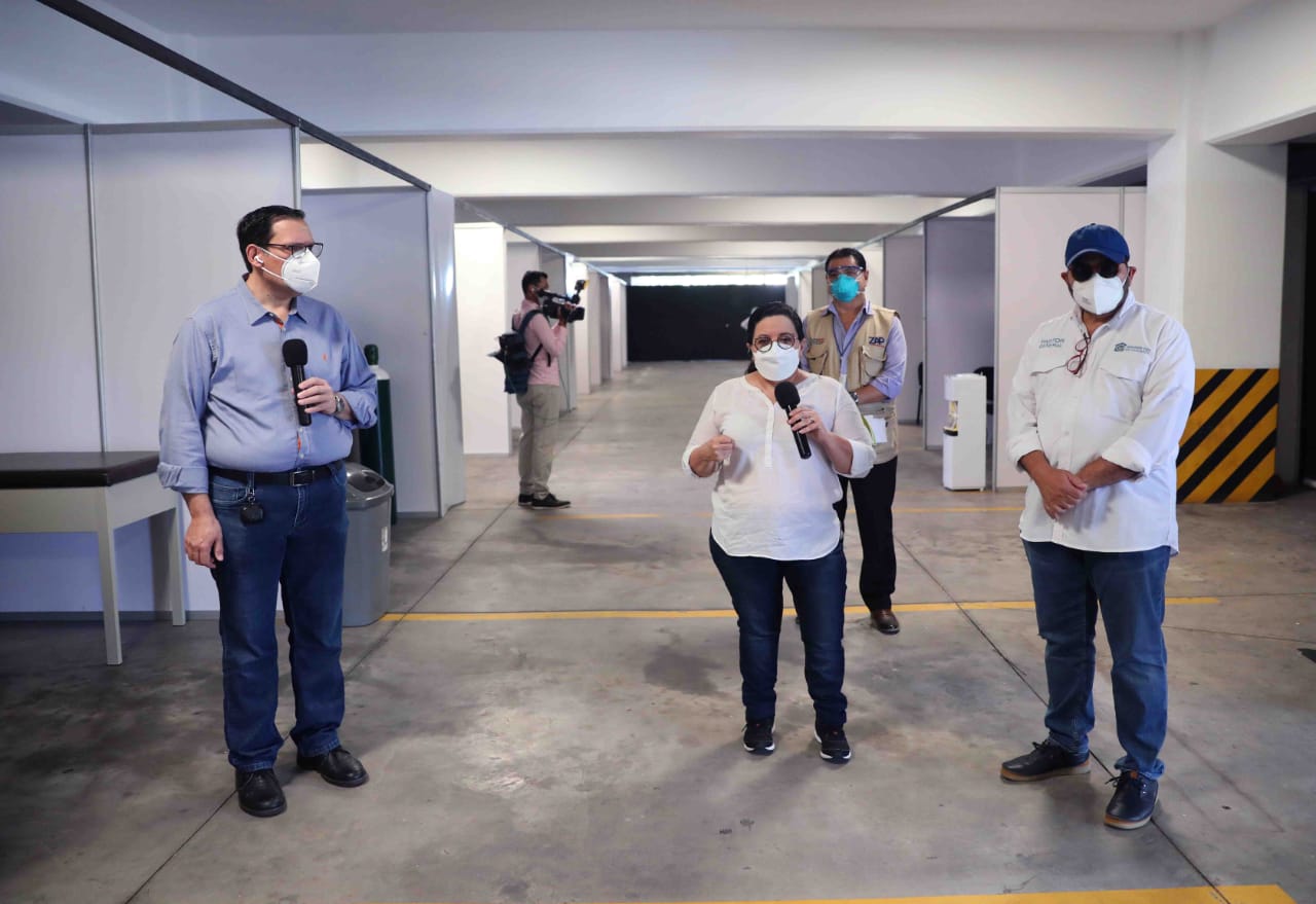 Presidente Hernández inaugura el sexto centro de triaje de la capital, comienza a funcionar en el CCI