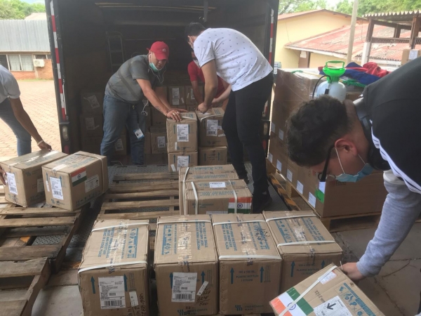 USAID y Canaturh: Donan tres mil mascarillas para triaje en La Ceiba USAID y Canaturh: Donan tres mil mascarillas para triaje en La Ceiba