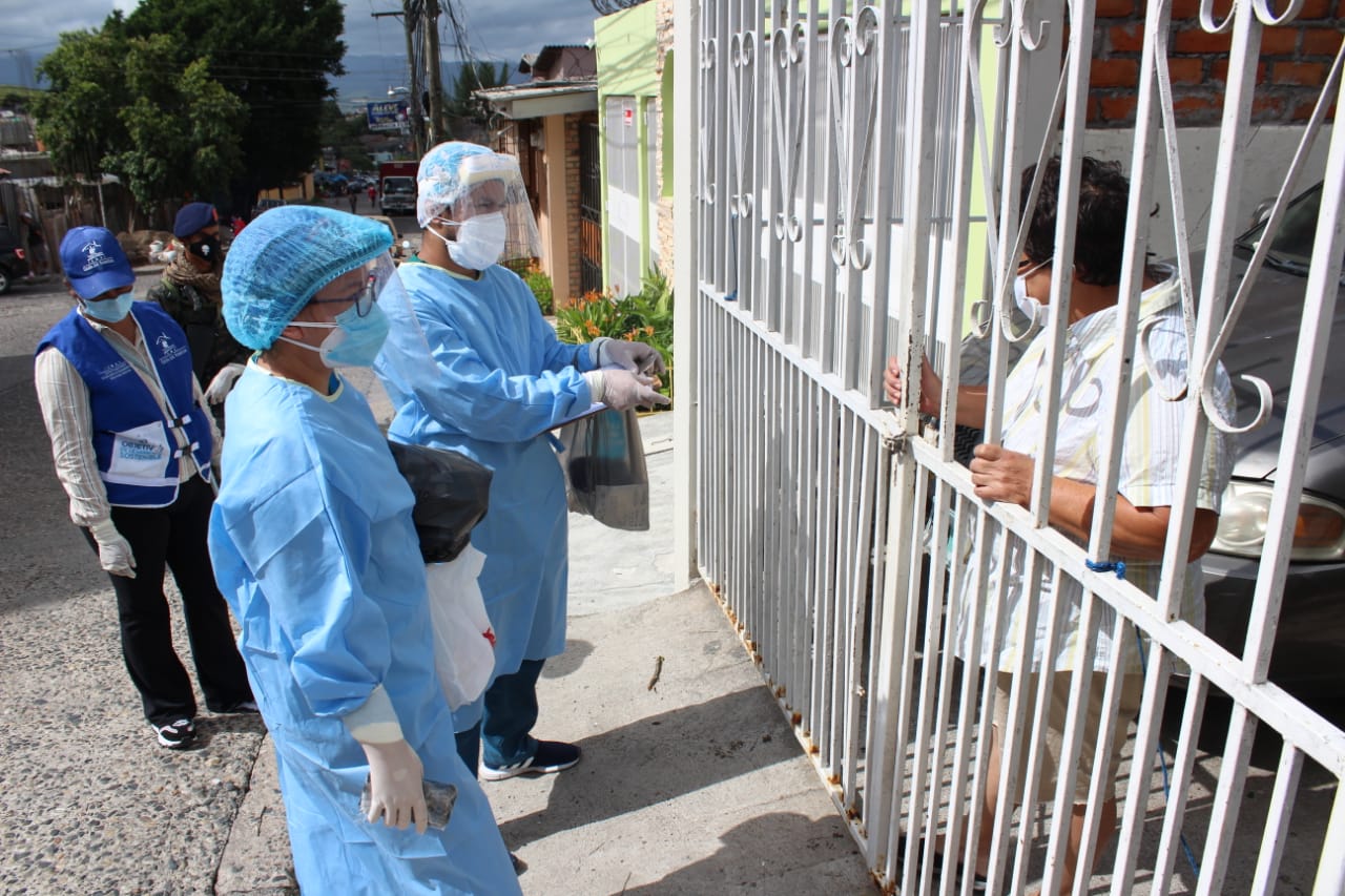 Brigadas Medicas contra el COVID siguen detectando caso y salvando vidas Brigadas Medicas contra el COVID siguen detectando caso y salvando vidas