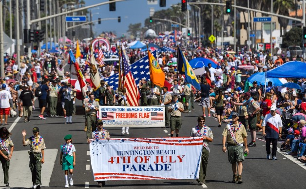 Los contagios aumentan en 36 estados de EE.UU. al comienzo del fin de semana del 4 de Julio