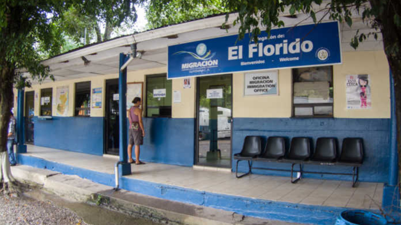 Al menos 80 nicaragüenses varados en la frontera entre Guatemala y Honduras «El Florido», Copán piden ayuda para retornar a su país Al menos 80 nicaragüenses varados en la frontera entre Guatemala y Honduras «El Florido», Copán piden ayuda para retornar a su país
