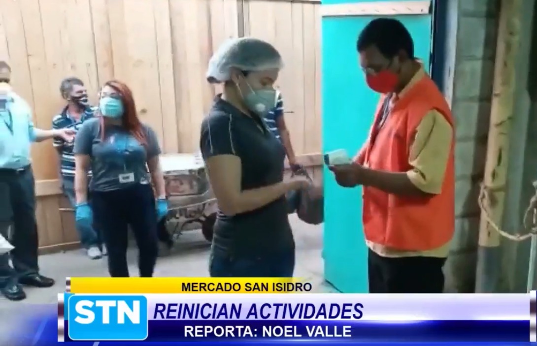 Hemos reabierto el mercado San Isidro con todas las medidas de bioseguridad Hemos reabierto el mercado San Isidro con todas las medidas de bioseguridad