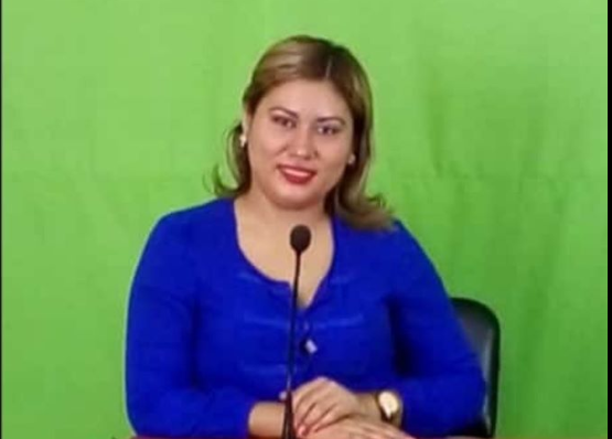 Periodista Amanda Pastrana sale victoriosa de una operación Periodista Amanda Pastrana sale victoriosa de una operación