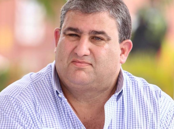 Daniel Facussé: «Tenemos que aprender a convivir con el Covid-19»