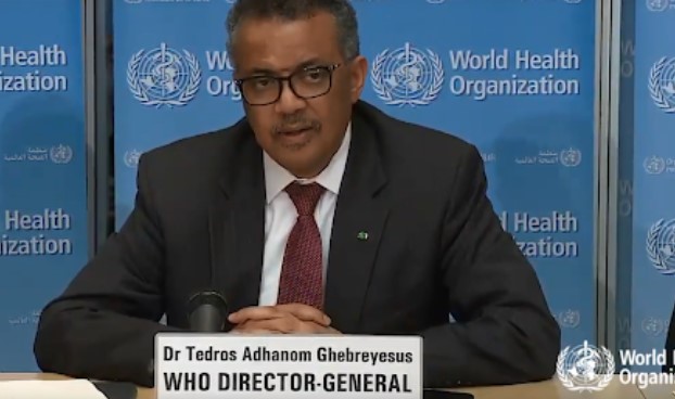 “No habrá retorno a la normalidad en el futuro previsible”, dice el director general de la OMS