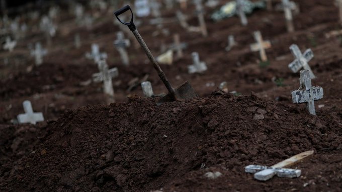 Aumenta a 74 mil la cifra de muertos por COVID-19 en Brasil