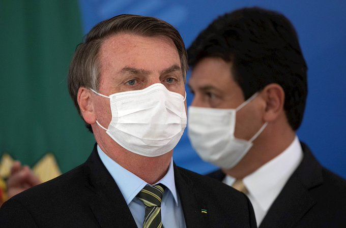 Bolsonaro veta el uso obligatorio de máscara en comercios, templos y escuelas