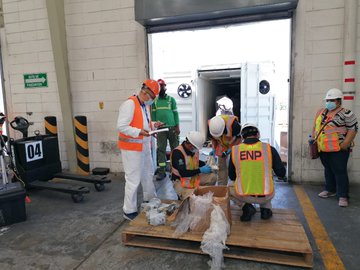 MP concluye inspección a 39 contenedores contentivos del hospital móvil de San Pedro Sula; en total se han requisado 52 de los 78 MP concluye inspección a 39 contenedores contentivos del hospital móvil de San Pedro Sula; en total se han requisado 52 de los 78