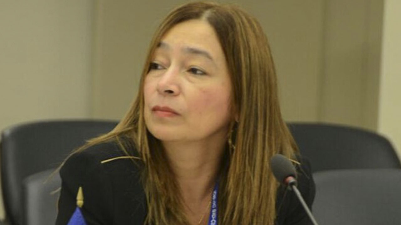 Ministra de Finanzas asegura que colabora con las investigaciones de la ATC Ministra de Finanzas asegura que colabora con las investigaciones de la ATC