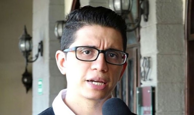 Director de AHPEE: División de la ENEE beneficiará a consumidores Director de AHPEE: División de la ENEE beneficiará a consumidores