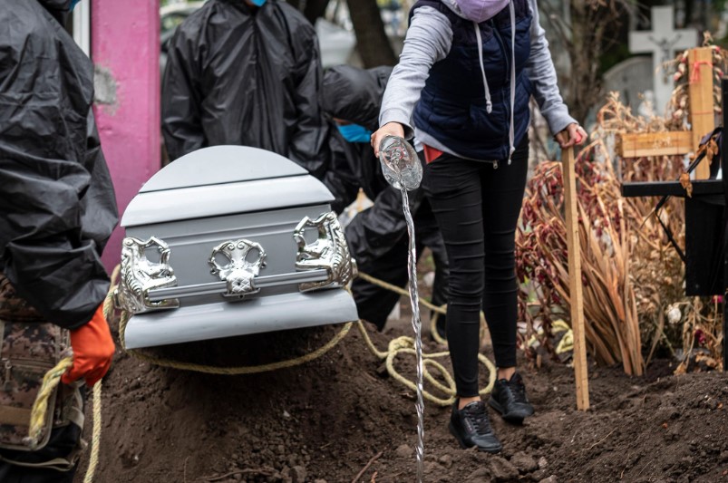 México supera a España en número de muertes por coronavirus