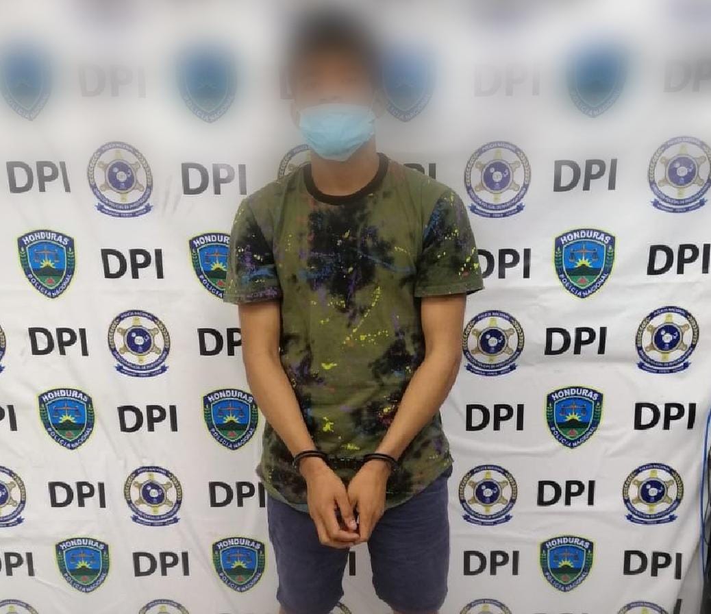 Identificado tercer sospechoso del crimen de periodista y camarógrafo en La Ceiba, así como decretan Prisión Preventiva a uno de los involucrados Identificado tercer sospechoso del crimen de periodista y camarógrafo en La Ceiba, así como decretan Prisión Preventiva a uno de los involucrados