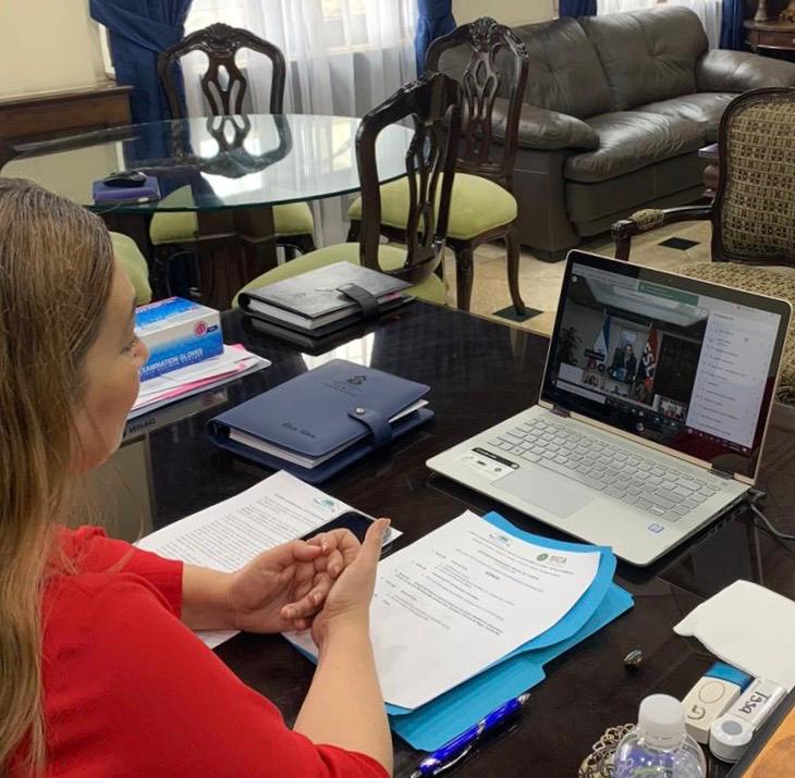 Ministra de Finanzas de Honduras traspasa presidencia pro témpore del Cosefin a su homólogo de Nicaragua Ministra de Finanzas de Honduras traspasa presidencia pro témpore del Cosefin a su homólogo de Nicaragua