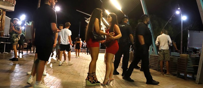 Tras rebrote de Coronaviruss Epaña cierra los bares y suspende actividades nocturnas