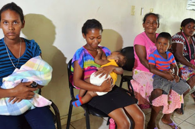 Salud llega a La Mosquita para reforzar atención de pacientes de Covid-19