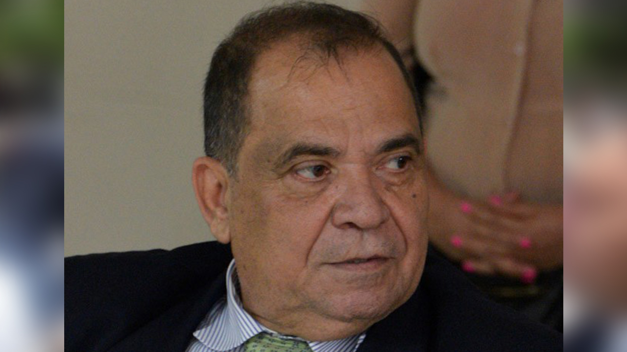 Periodista David Romero presenta una falla renal