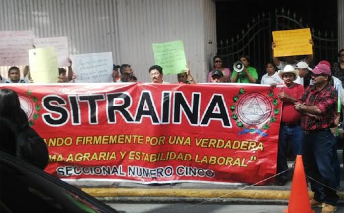 ¡Por falta de pago! el SITRAINA protesta a nivel nacional ¡Por falta de pago! el SITRAINA protesta a nivel nacional