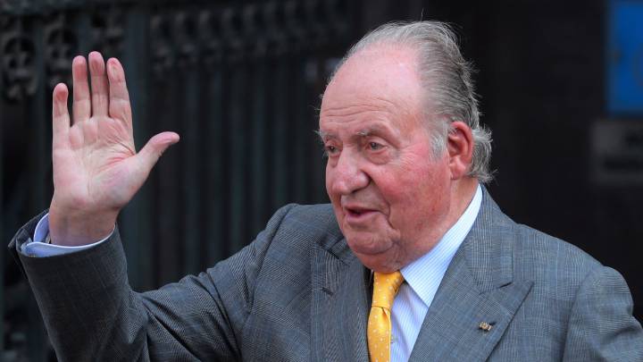 El rey emérito Juan Carlos I reveló que abandonará España