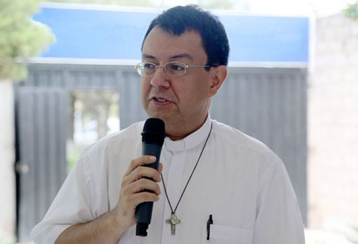 Padre Juan Ángel López le gana la batalla a la COVID-19 Padre Juan Ángel López le gana la batalla a la COVID-19