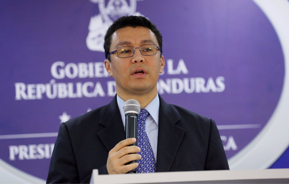 A juicio de privación de dominio siete productos financieros de Ebal Díaz