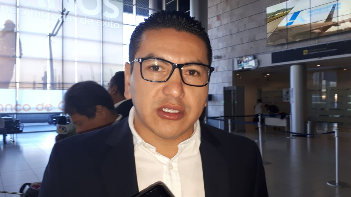 Diputado Eder Mejía: «Tenemos que seguir apostándole a una democracia sólida, transparente y participativa» Diputado Eder Mejía: «Tenemos que seguir apostándole a una democracia sólida, transparente y participativa»