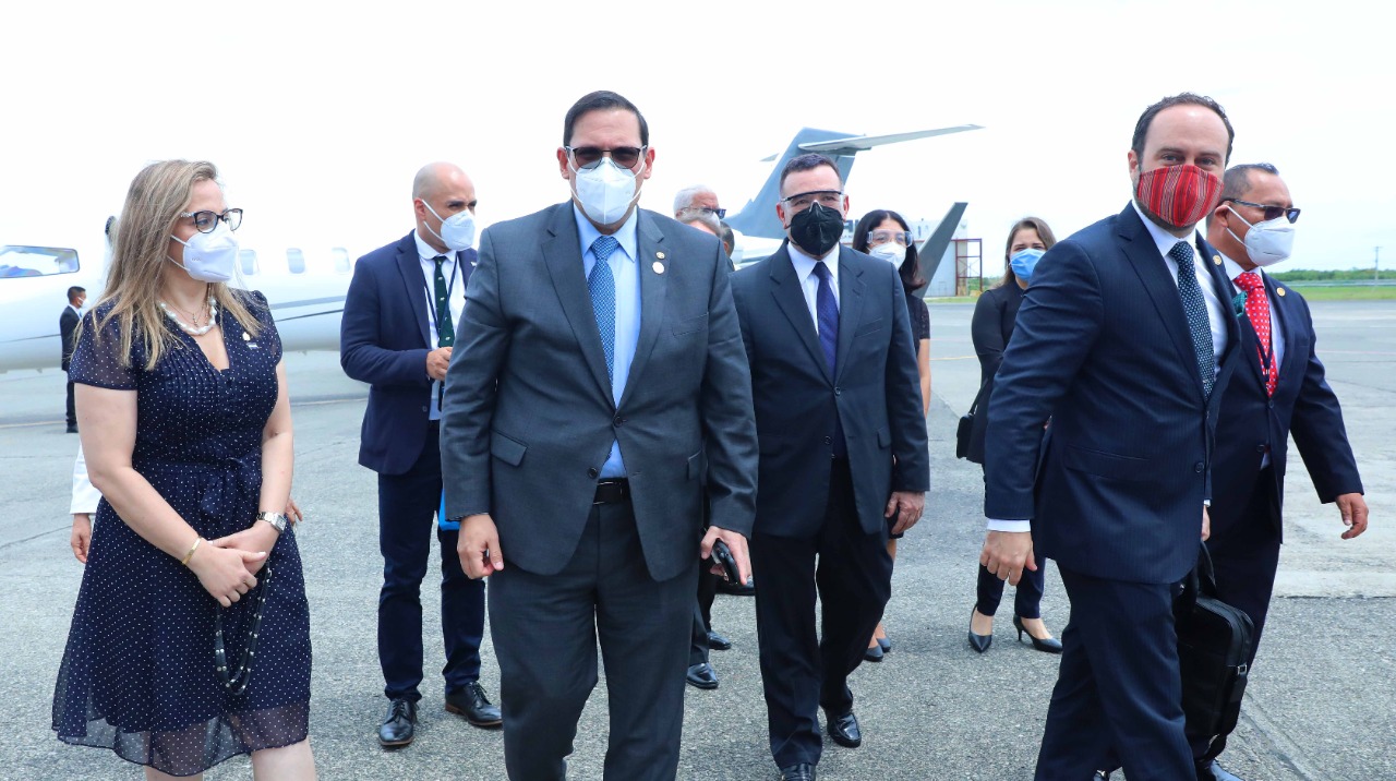 Canciller Rosales participará en toma de posesión del nuevo presidente de República Dominicana