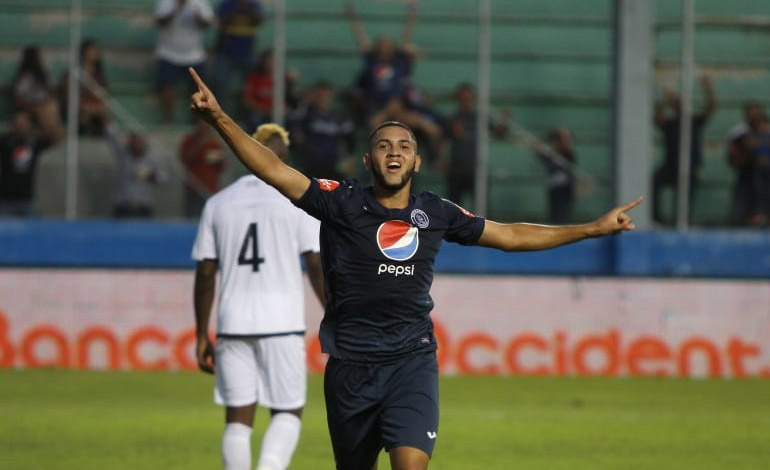 Detienen a jugador del Motagua José Villafranca por violencia doméstica