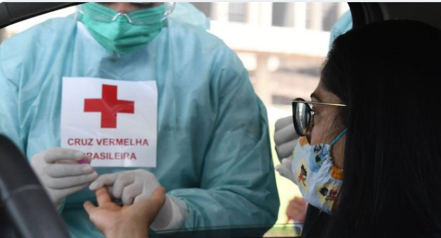 Estudio revela que una brasileña portó el Covid-19 por 5 meses Estudio revela que una brasileña portó el Covid-19 por 5 meses