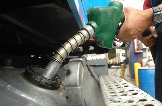 A partir del lunes se reporta una baja en el precio de todos los combustibles A partir del lunes se reporta una baja en el precio de todos los combustibles