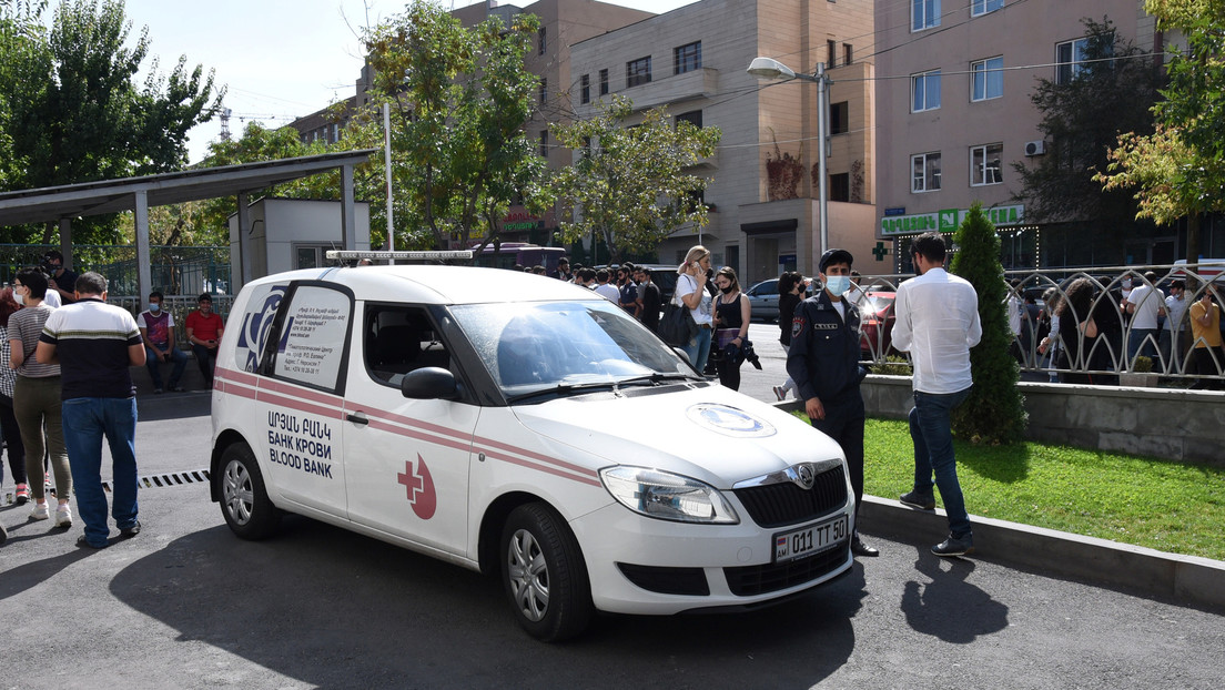 Azerbaiyán denuncia 10 muertes entre civiles y 30 heridos por ataques armenios en Nagorno Karabaj