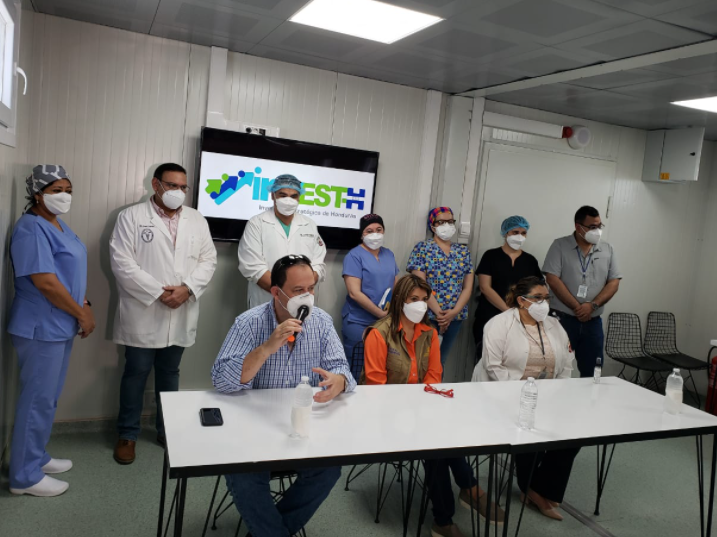 Autoridades de Salud e Invest informan sobre el proceso de inicio de operaciones de hospital móvil Autoridades de Salud e Invest informan sobre el proceso de inicio de operaciones de hospital móvil