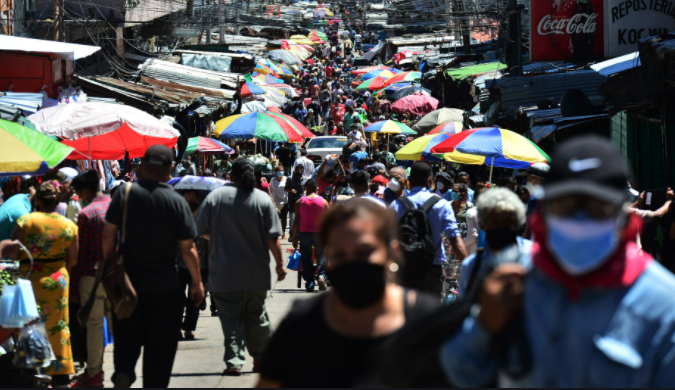 Sistema de salud fortalecido permite avanzar en la reapertura, afirma epidemiólogo de Sinager