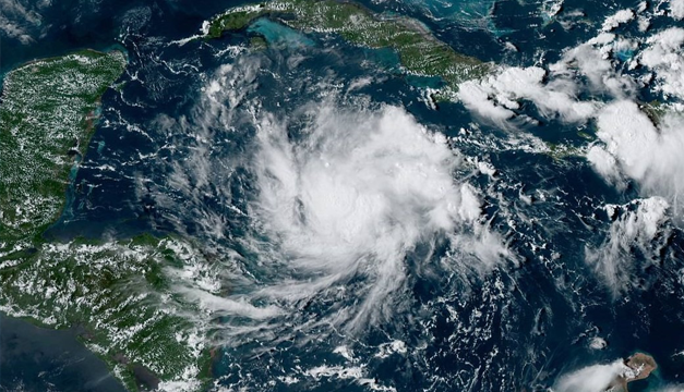 Tormenta formada en el Atlántico amenaza a Centroamérica Tormenta formada en el Atlántico amenaza a Centroamérica