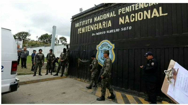 Con heridas y golpes ingresa privado de libertad al Hospital Escuela
