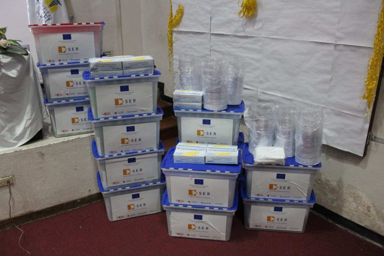 La Unión Europea dona equipo y material de bioseguridad al HE