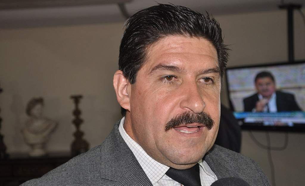 Sostiene diputado: «Hay líderes que no pueden gobernar un partido recién formado y aspiran a gobernar el país» Sostiene diputado: «Hay líderes que no pueden gobernar un partido recién formado y aspiran a gobernar el país»