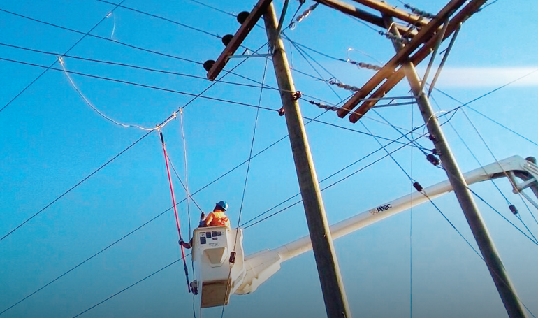 Dante Mossi: «Estamos dispuestos a apoyar para seguir saneando el sector eléctrico»