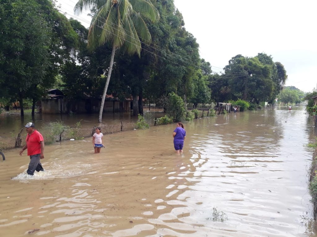 JOH ordena atender necesidades de población afectada por «Eta» en el Valle de Sula