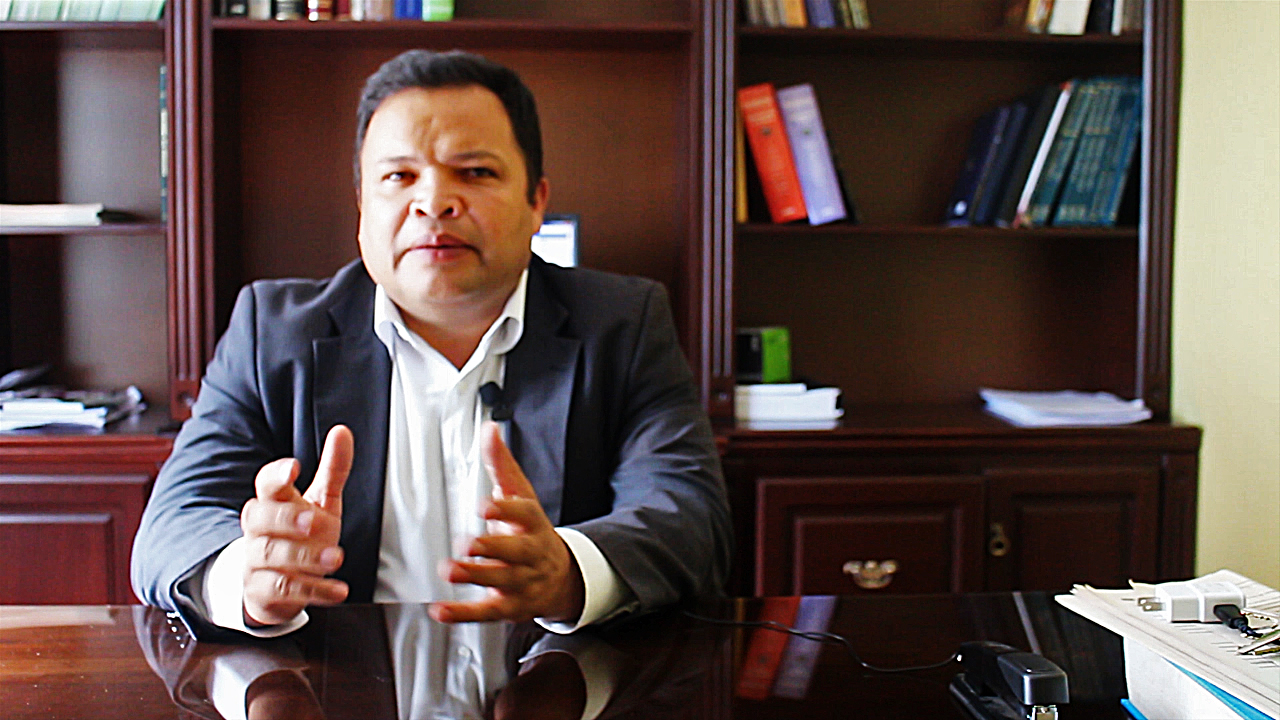 Jari Dixón: «En política no hay amigos ni enemigos y las alianzas se dan a último momento»