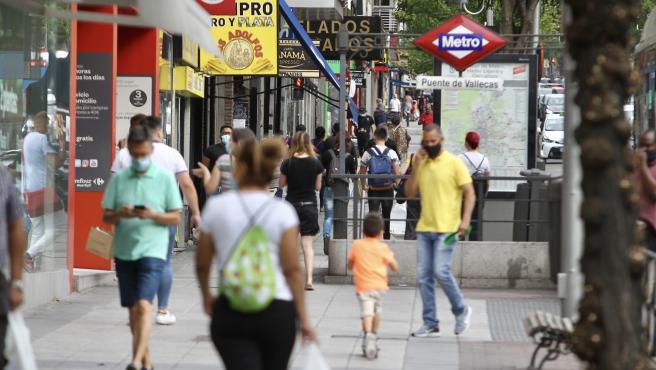 Madrid restringe la movilidad en 37 áreas sanitarias por el avance de la pandemia